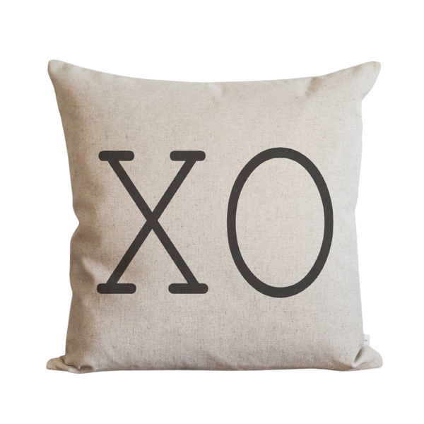 XO Pillow Cover.