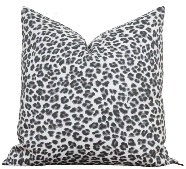 Gray Leopard Outdoor Pillow Cover | Lania