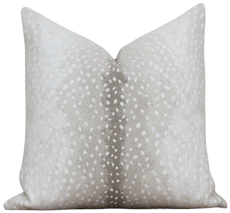 Antelope Outdoor Pillow Cover